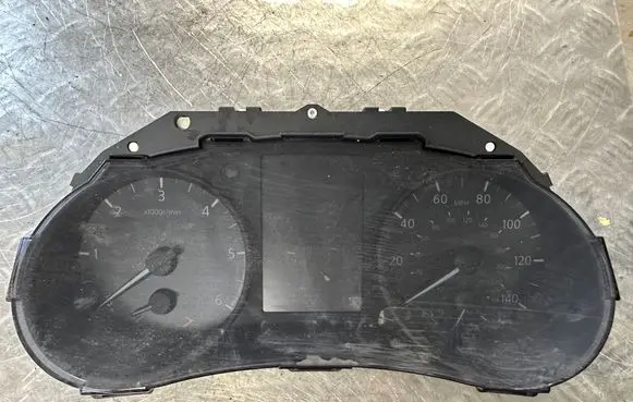 Nissan X-Trail T32 Speedometer (instrument cluster) 1602110043 4CB6ADV02