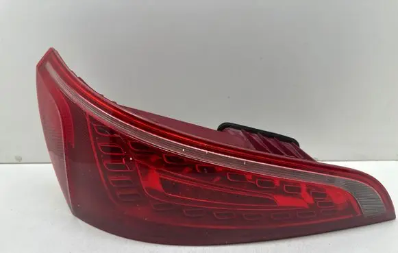 Audi Q5 SQ5 Rear/tail lights 8R0945093A