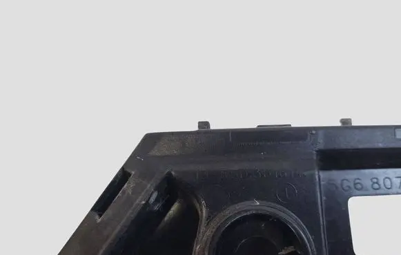 Volkswagen e-Golf Rear bumper mounting bracket 5G6807393