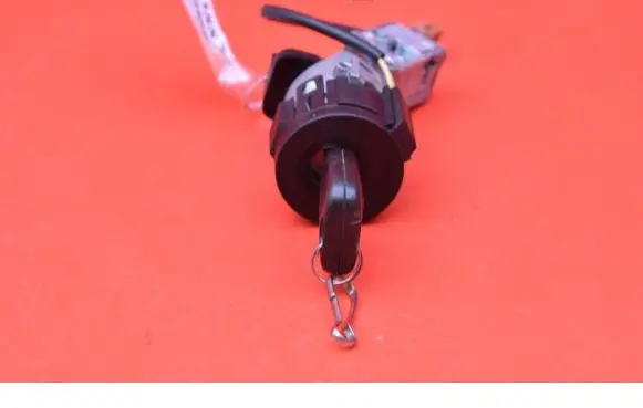 Citroen Berlingo Ignition lock N0502455