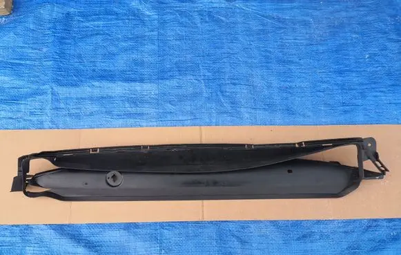 Tesla Model S Front grill 105784700E