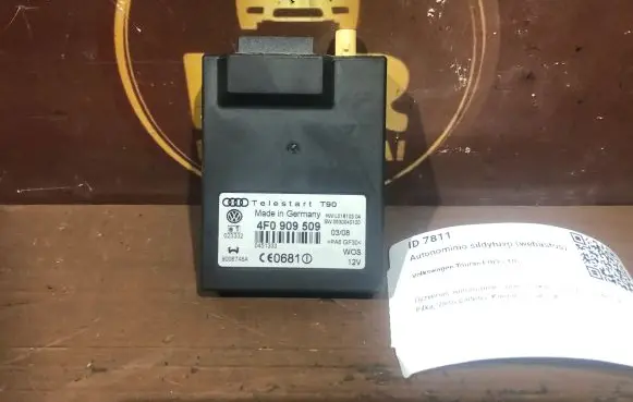 Volkswagen Touran I Auxiliary heating control unit/module 4F0909509