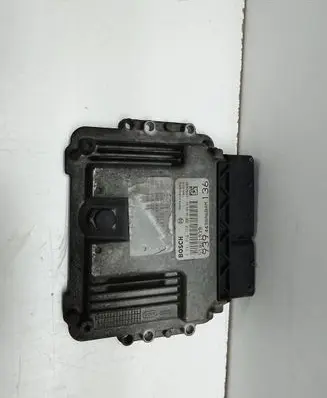 Alfa Romeo 159 Engine control unit/module 0281015158 4438A6BAM 51821939