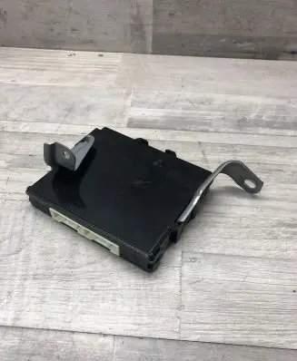 Toyota Avensis T270 Other control units/modules 8969005020 MB1028500032