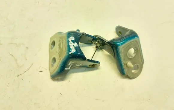 Peugeot 3008 III Rear door upper hinge PEU3008