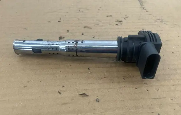 Audi A4 S4 B8 8K High voltage ignition coil 78231005 07K945715F