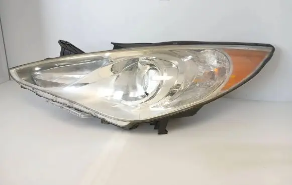 Hyundai Sonata Headlight/headlamp