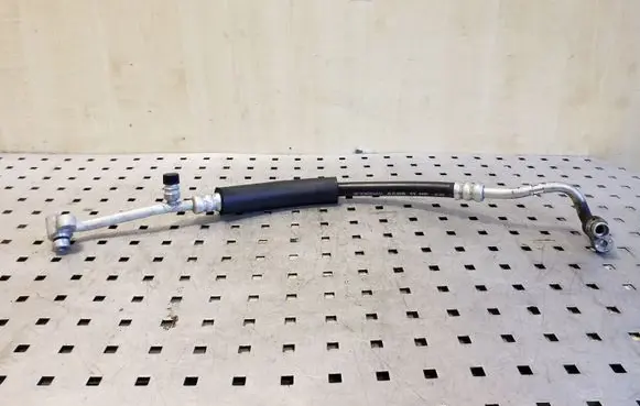 Subaru XV Air conditioning (A/C) pipe/hose