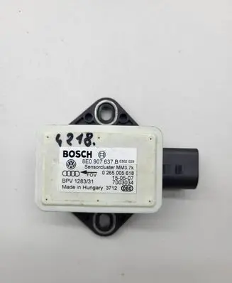 Audi A4 S4 B7 8E 8H ESP acceleration yaw rate sensor 8E0907637B 0265005618