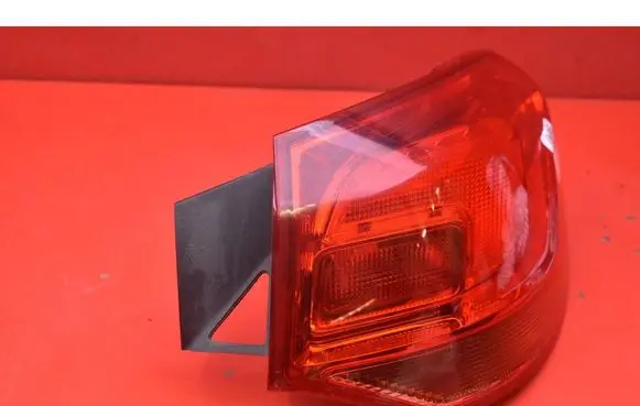Opel Astra J Rear/tail lights 13282243
