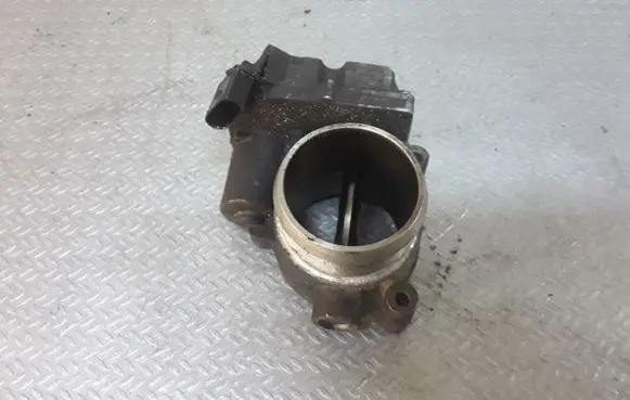 Audi A6 S6 C6 4F Throttle valve 4E0145950F