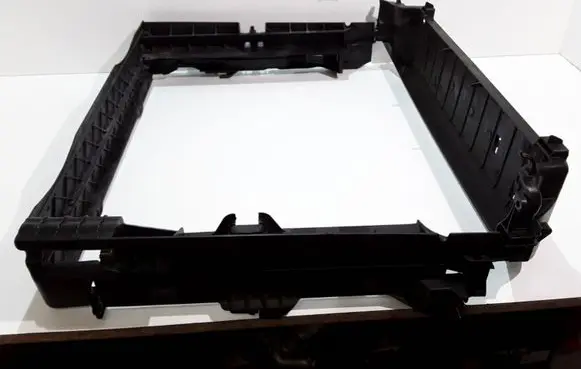 BMW X5 E70 Radiator cooling fan shroud 1700780514912933 7805149 20130422221578051490040