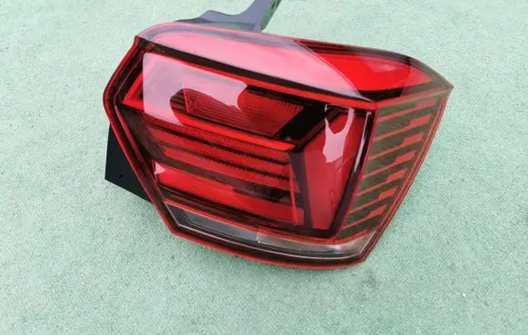 Volkswagen Polo VI Rear/tail lights 2G0945112B