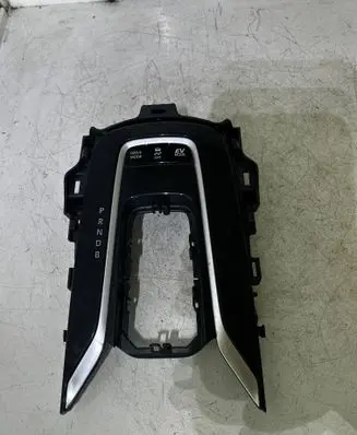 Toyota Corolla Cross Gear shifter/selector PA66GF33 769471L