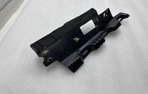 Ford Mustang VI Other interior part FR3B63243C02A