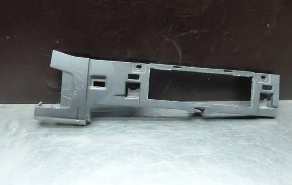 Radio/GPS head unit trim
