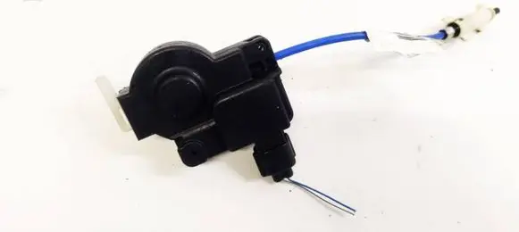 Lexus IS 220D-250-350 Central locking motor 