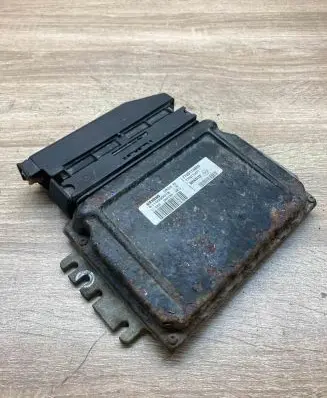 Renault Megane I Engine control unit/module ECU 7700114850 S110030018