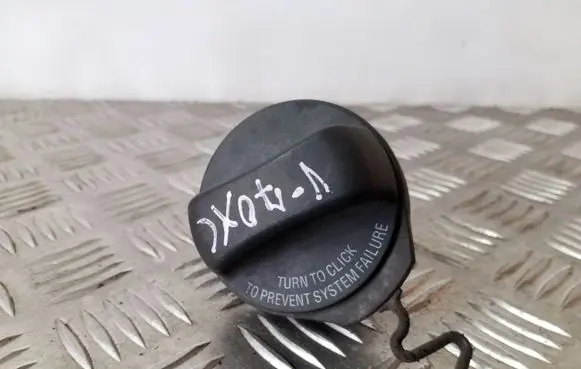 Volvo XC70 Fuel tank filler cap 