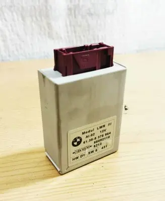 BMW 5 E39 Light module LCM 8375964
