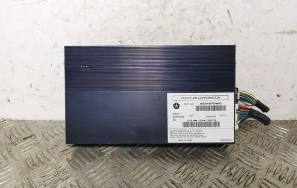 Jeep Grand Cherokee Sound amplifier 68248754AB