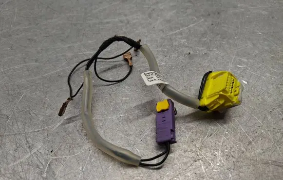 Volkswagen Golf V Airbag squib ring wiring 1K0971584
