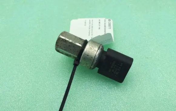 Seat Ibiza IV (6J,6P) Air conditioning (A/C) pressure sensor 1K0959126D