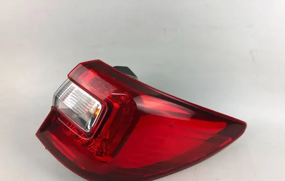 Subaru Outback (BS) Rear/tail lights