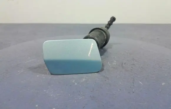 Opel Zafira B Windshield washer spray nozzle 