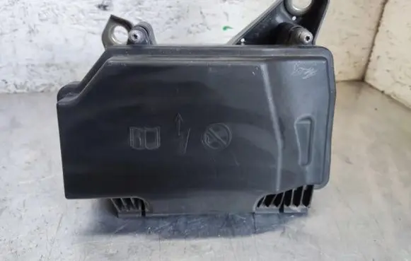 Mercedes-Benz E W213 Fuse box set A2055400182