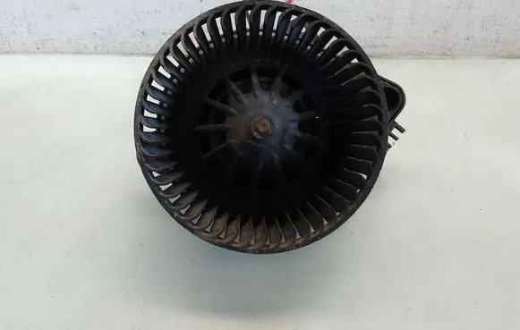 Renault Megane I Heater fan/blower 661075W