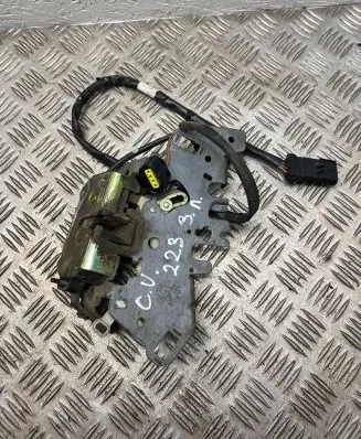 Chrysler Voyager Rear door lock