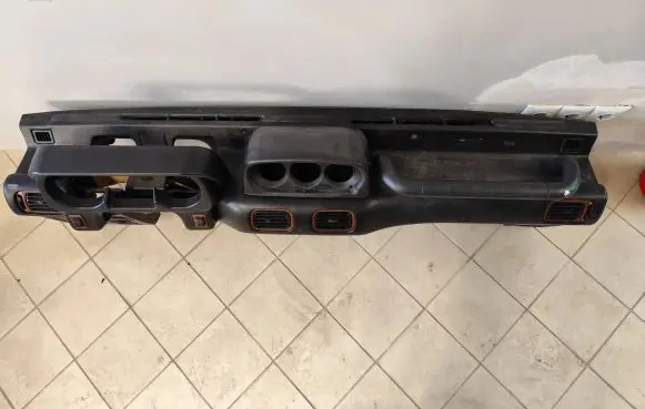 Hyundai Galloper Dashboard