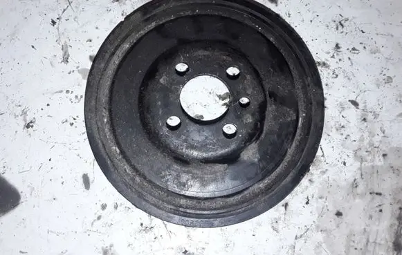 Skoda Octavia Mk3 (5E) Crankshaft pulley 03G105243