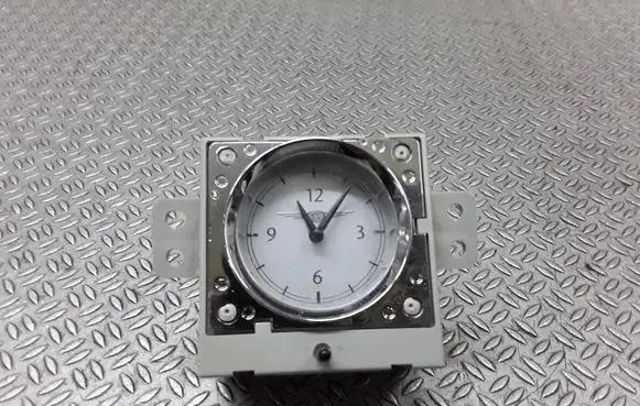 Chrysler Sebring (ST-22 - JR) Clock 04602626AC