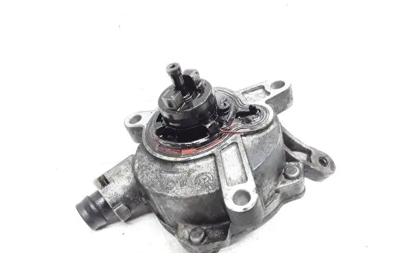 Volvo XC60 Vacuum pump 31219463