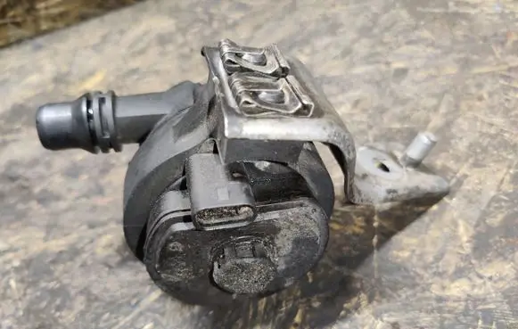 BMW 2 F45 Electric auxiliary coolant/water pump