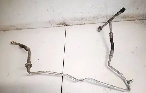 Ford Kuga I Air conditioning (A/C) pipe/hose
