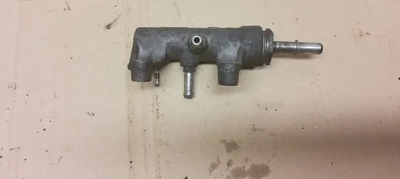 Saab 9-3 Ver2 Fuel pressure regulator 55193043