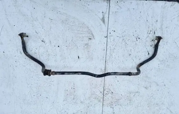 Suzuki Grand Vitara II Front anti-roll bar/sway bar