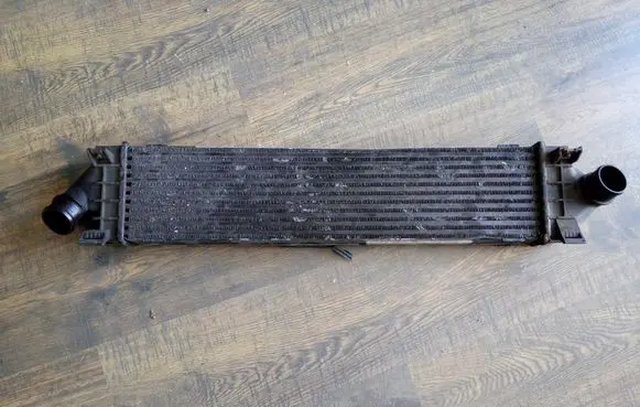 Ford Galaxy Intercooler radiator