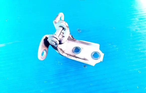 Toyota Corolla E210 E21 Front door lower hinge ES03