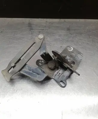 Audi A8 S8 D2 4D Engine bonnet/hood lock/catch 4D0823485S
