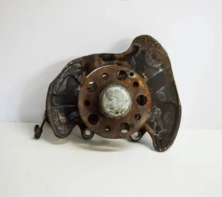Mercedes-Benz CLC CL203 Front wheel hub