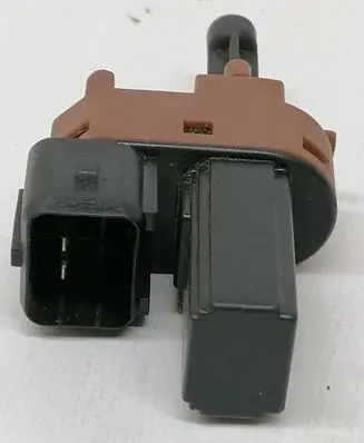 Clutch pedal sensor