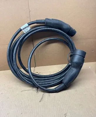 Volvo XC40 Electric car charging cable 32324603 1P36358 P32324603