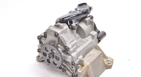 Mini One - Cooper F56 F55 Oil pump 7624135