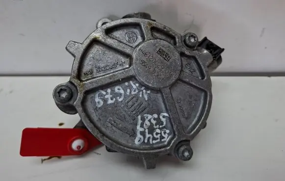 Opel Astra K Vacuum pump S27639679 55495381
