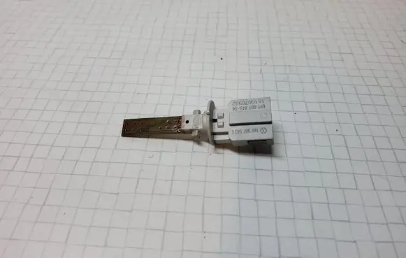 Volkswagen PASSAT B6 Interior temperature sensor 1K0907543E