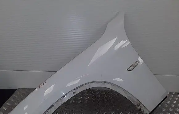 BMW X1 E84 Fender 